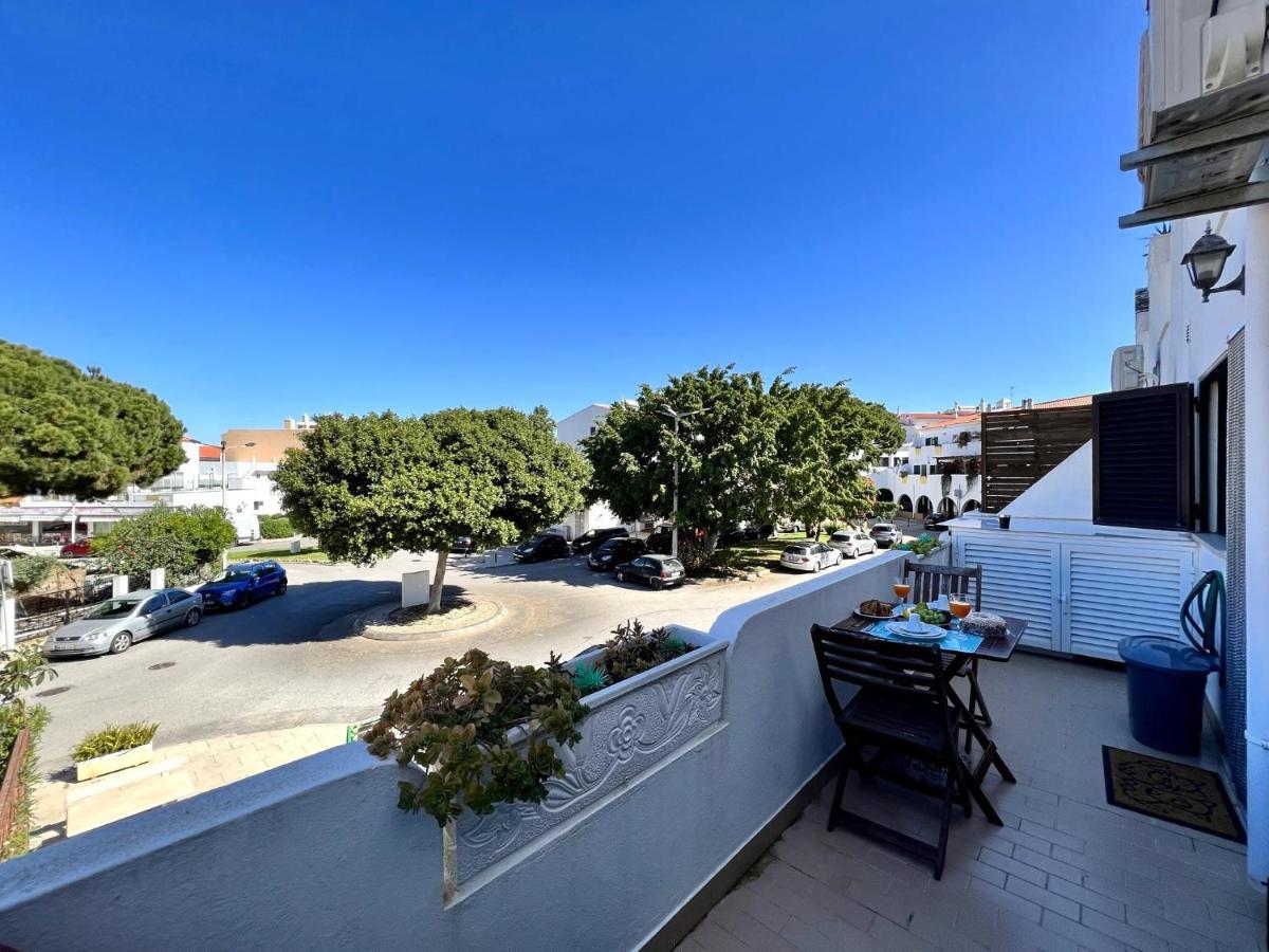 Ferienwohnung Faro Airport Flat 6 By Homing Exterior foto